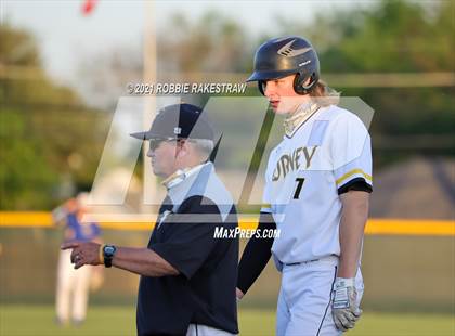 Thumbnail 1 in Corsicana vs. Forney (UIL 5A Bi-District) photogallery.