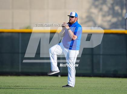 Thumbnail 2 in Corsicana vs. Forney (UIL 5A Bi-District) photogallery.