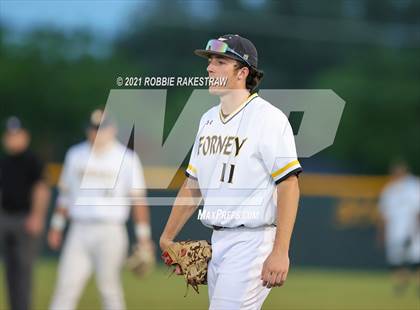 Thumbnail 3 in Corsicana vs. Forney (UIL 5A Bi-District) photogallery.