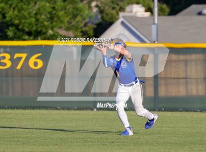 Thumbnail 2 in Corsicana vs. Forney (UIL 5A Bi-District) photogallery.
