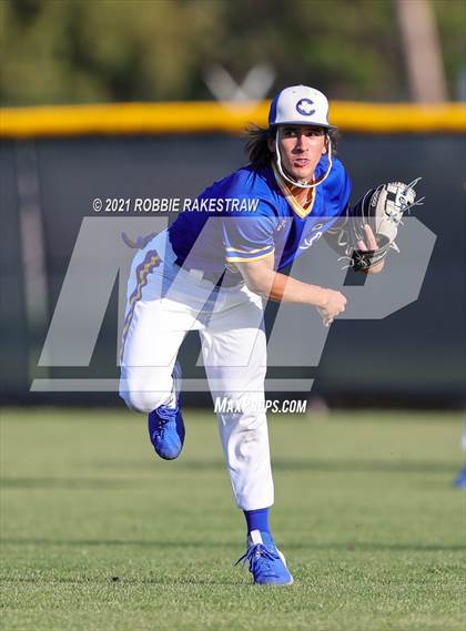 Thumbnail 3 in Corsicana vs. Forney (UIL 5A Bi-District) photogallery.