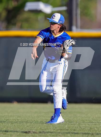 Thumbnail 1 in Corsicana vs. Forney (UIL 5A Bi-District) photogallery.