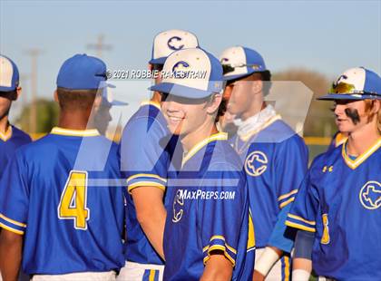 Thumbnail 3 in Corsicana vs. Forney (UIL 5A Bi-District) photogallery.