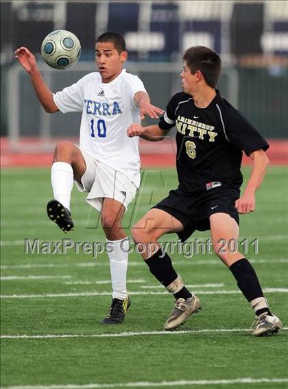 Thumbnail 3 in Archbishop Mitty @ Serra photogallery.