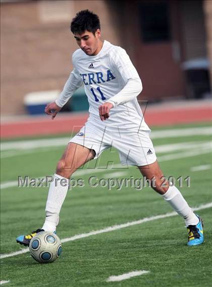 Thumbnail 2 in Archbishop Mitty @ Serra photogallery.