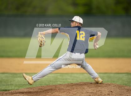 Thumbnail 3 in Moorefield @ Musselman photogallery.