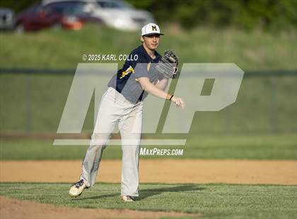 Thumbnail 1 in Moorefield @ Musselman photogallery.