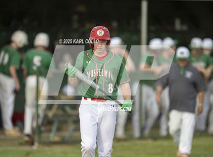 Thumbnail 1 in Moorefield @ Musselman photogallery.