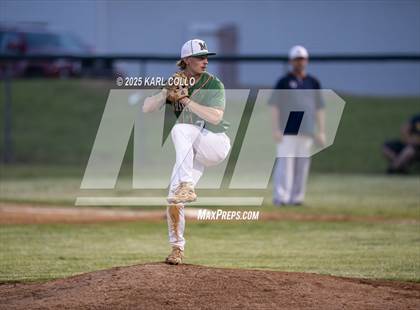 Thumbnail 2 in Moorefield @ Musselman photogallery.