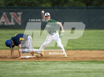 Thumbnail 1 in Moorefield @ Musselman photogallery.