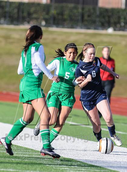 Thumbnail 3 in John Paul II Vs Bryan Adams (Wylie ISD Winter Classic) photogallery.