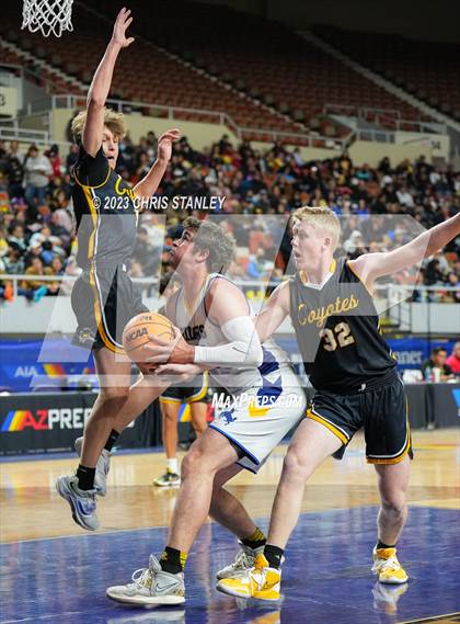Thumbnail 2 in Arizona Lutheran Academy @ Pima (AIA-2A Semifinals) photogallery.