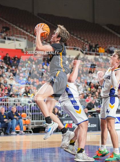 Thumbnail 1 in Arizona Lutheran Academy @ Pima (AIA-2A Semifinals) photogallery.