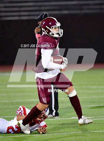 Thumbnail 3 in Jefferson vs Highlands photogallery.