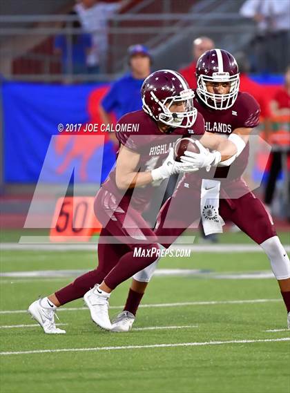 Thumbnail 3 in Jefferson vs Highlands photogallery.