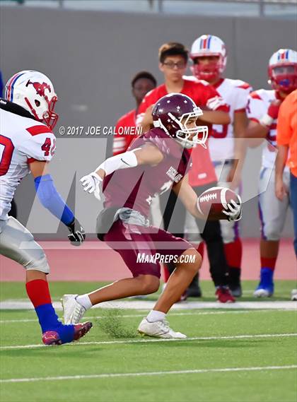 Thumbnail 2 in Jefferson vs Highlands photogallery.