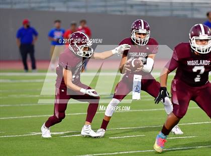 Thumbnail 1 in Jefferson vs Highlands photogallery.