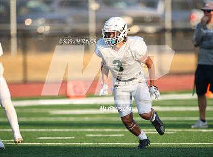 Thumbnail 2 in Trinity Christian vs Dallas HSAA (scrimmage) photogallery.