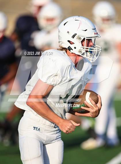 Thumbnail 3 in Trinity Christian vs Dallas HSAA (scrimmage) photogallery.