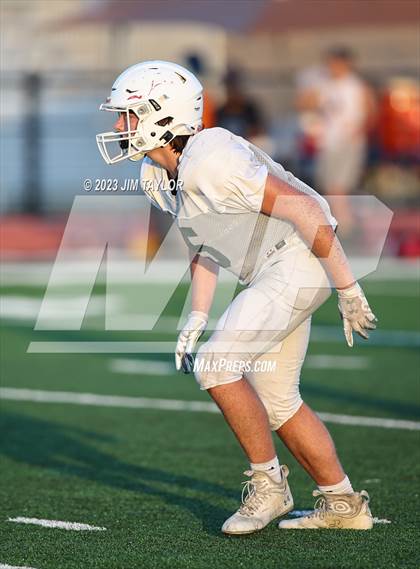Thumbnail 3 in Trinity Christian vs Dallas HSAA (scrimmage) photogallery.