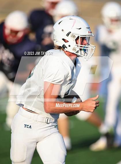 Thumbnail 2 in Trinity Christian vs Dallas HSAA (scrimmage) photogallery.