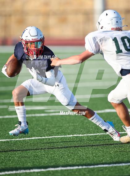 Thumbnail 1 in Trinity Christian vs Dallas HSAA (scrimmage) photogallery.