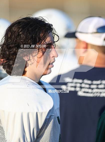 Thumbnail 2 in Trinity Christian vs Dallas HSAA (scrimmage) photogallery.