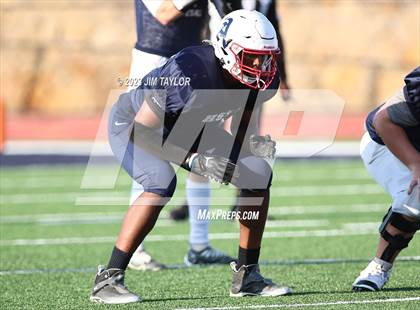 Thumbnail 2 in Trinity Christian vs Dallas HSAA (scrimmage) photogallery.