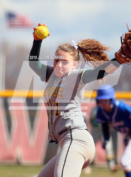 Thumbnail 1 in Bishop Manogue vs Timberline (Win The Pitch Tournament) photogallery.