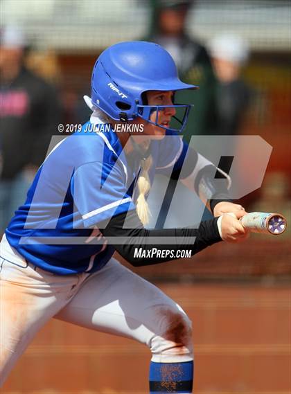 Thumbnail 3 in Bishop Manogue vs Timberline (Win The Pitch Tournament) photogallery.