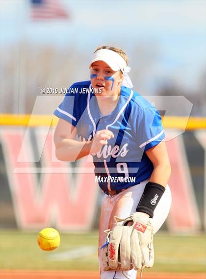 Thumbnail 2 in Bishop Manogue vs Timberline (Win The Pitch Tournament) photogallery.