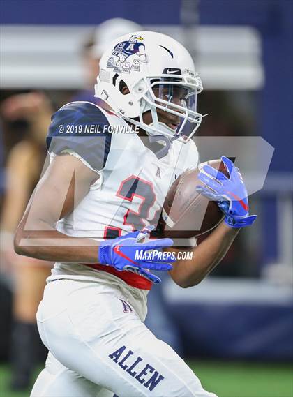 Thumbnail 2 in Allen vs. Rockwall (UIL 6A D1 Area) photogallery.