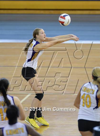 Thumbnail 1 in Chicago Christian vs Niles North (Eagle Invite) photogallery.