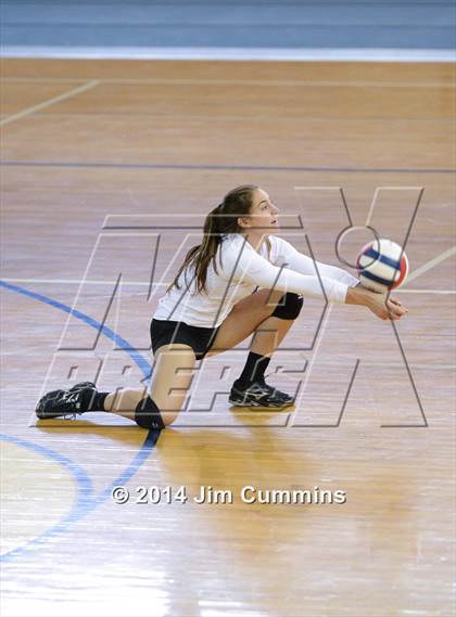 Thumbnail 2 in Chicago Christian vs Niles North (Eagle Invite) photogallery.