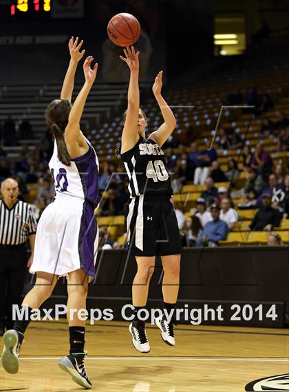Thumbnail 2 in Mesa Ridge vs. Pueblo South (CHSAA 4A Semifinal) photogallery.