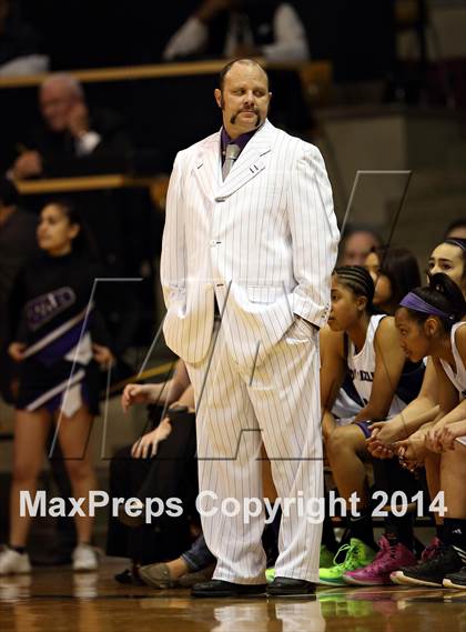 Thumbnail 1 in Mesa Ridge vs. Pueblo South (CHSAA 4A Semifinal) photogallery.