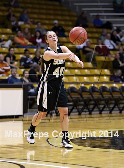 Thumbnail 2 in Mesa Ridge vs. Pueblo South (CHSAA 4A Semifinal) photogallery.