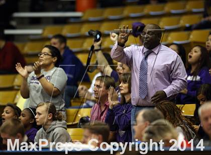 Thumbnail 1 in Mesa Ridge vs. Pueblo South (CHSAA 4A Semifinal) photogallery.