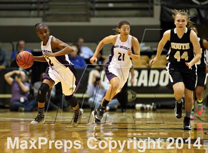 Thumbnail 2 in Mesa Ridge vs. Pueblo South (CHSAA 4A Semifinal) photogallery.