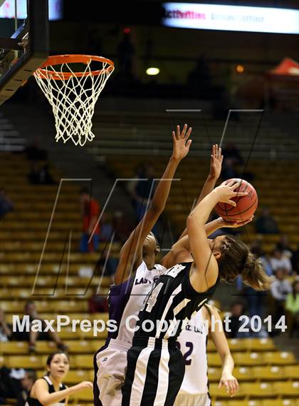 Thumbnail 1 in Mesa Ridge vs. Pueblo South (CHSAA 4A Semifinal) photogallery.