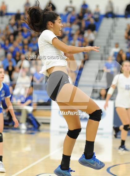 Thumbnail 1 in Culver City vs. Santa Monica (CIF SS D4 Final) photogallery.