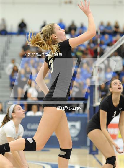 Thumbnail 2 in Culver City vs. Santa Monica (CIF SS D4 Final) photogallery.