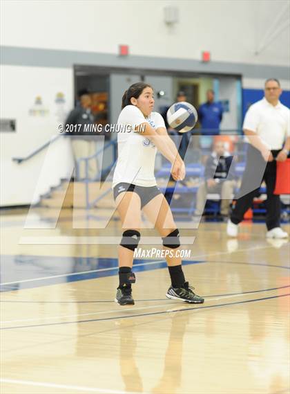 Thumbnail 3 in Culver City vs. Santa Monica (CIF SS D4 Final) photogallery.