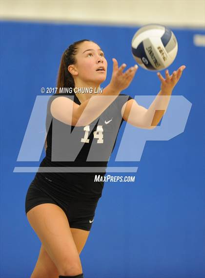 Thumbnail 3 in Culver City vs. Santa Monica (CIF SS D4 Final) photogallery.