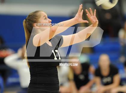 Thumbnail 2 in Culver City vs. Santa Monica (CIF SS D4 Final) photogallery.