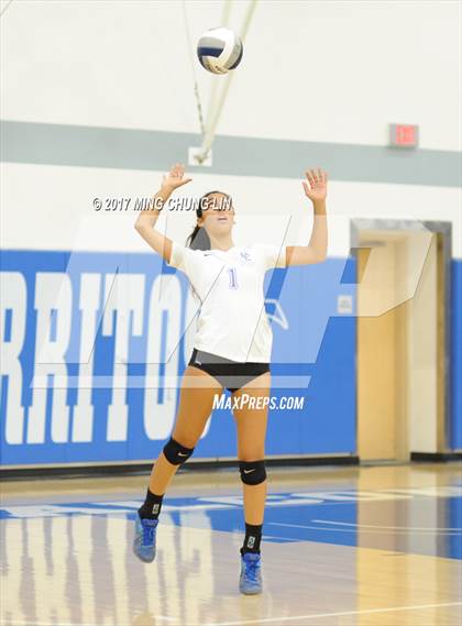 Thumbnail 2 in Culver City vs. Santa Monica (CIF SS D4 Final) photogallery.