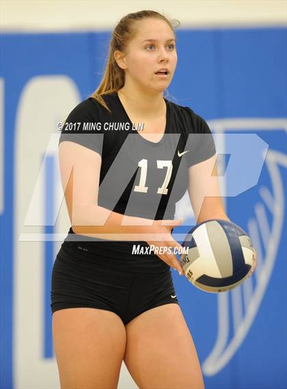 Thumbnail 3 in Culver City vs. Santa Monica (CIF SS D4 Final) photogallery.