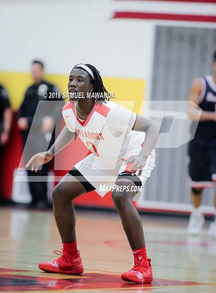 Thumbnail 3 in Brentwood School vs Taft photogallery.