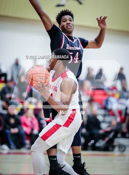 Thumbnail 1 in Brentwood School vs Taft photogallery.