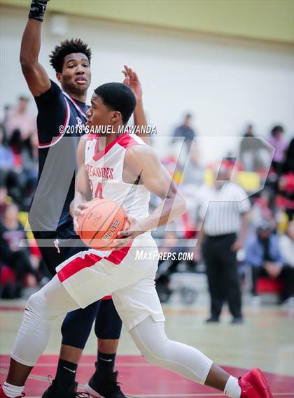 Thumbnail 1 in Brentwood School vs Taft photogallery.